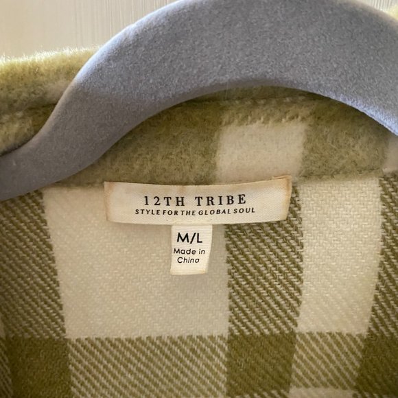 12th Tribe Green Plaid Shacket - Picture 6 of 9